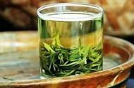 欲把西湖比西子：绿茶百科带你了解西湖龙井茶的制作工艺